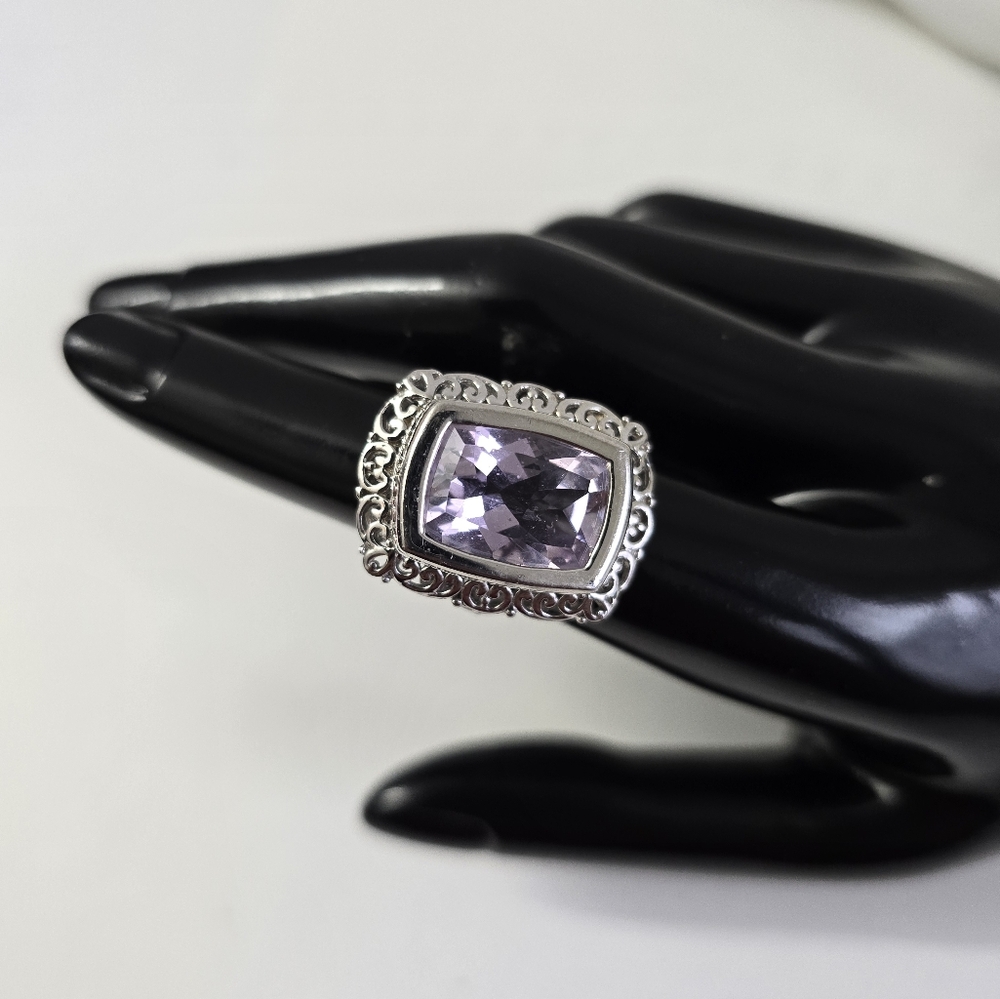 Sterling Silver 925 Elegant Silver and Purple Ring with Amethyst